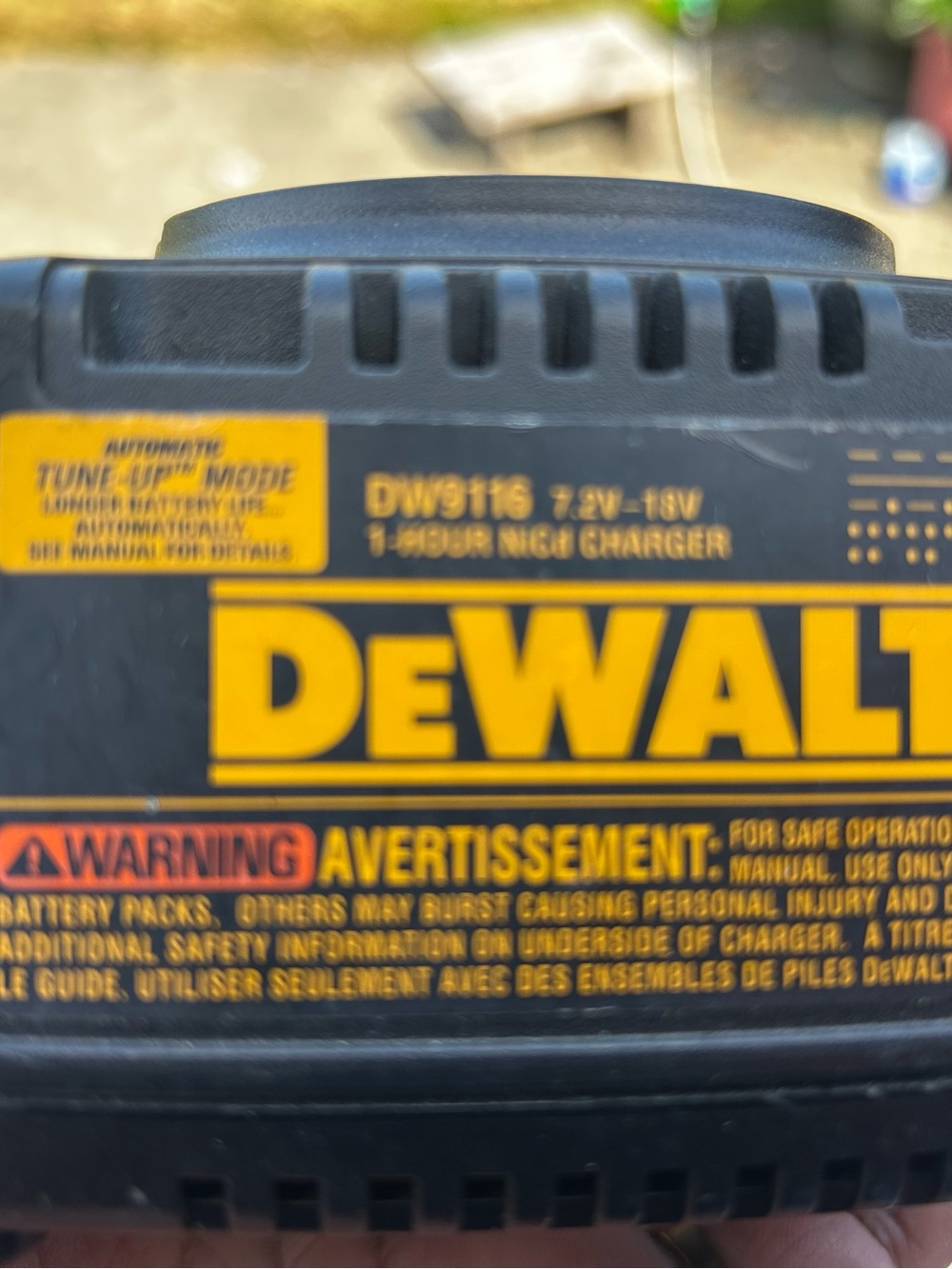 DEWALT Battery Charger - Yellow and Black